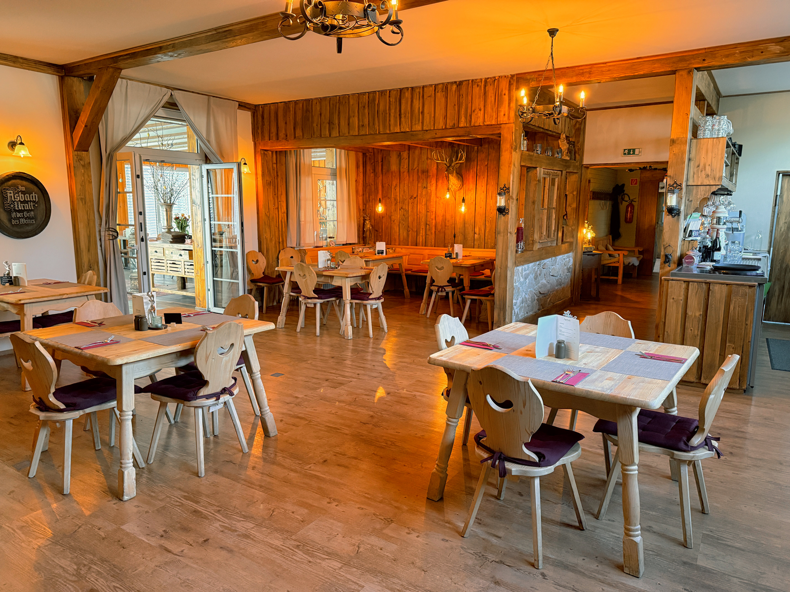 Dorfstüble Gastraum